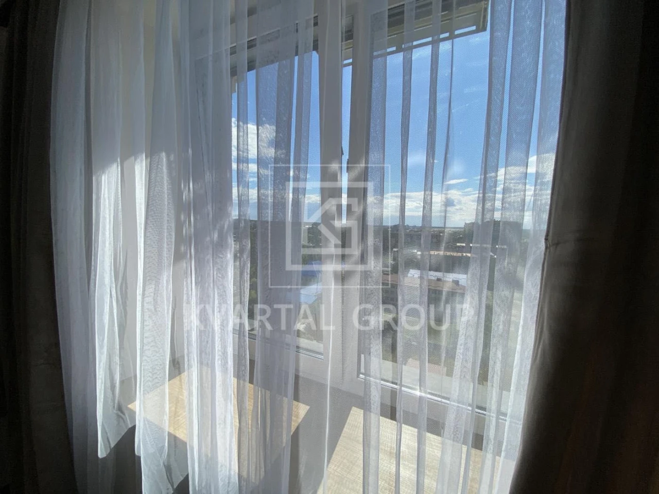Sale of one-bedroom apartments with renovation, Central Premium Residence