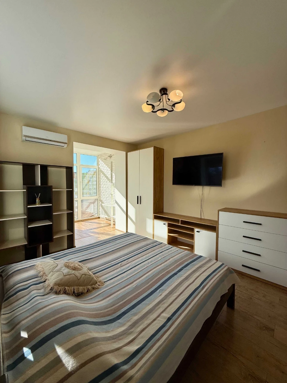 Apartment with Furniture