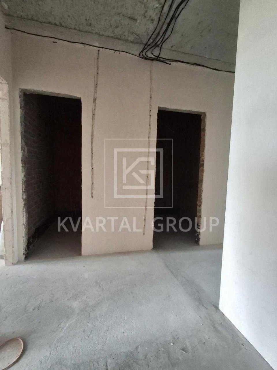 For Sale 2-bedroom apartment in a Completed Building in the Center of Irpin - with UTILITIES