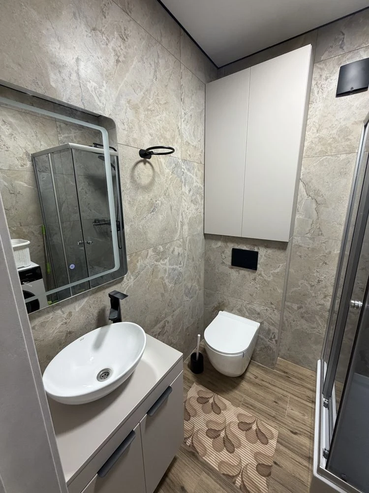 1к квартира-студія 27 м.кв., новий  ремонт 56000 $
