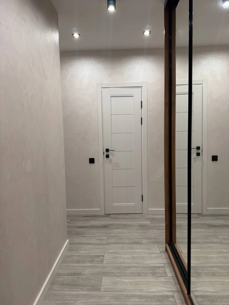 2-room apartment with a view of Park Pravyka, Art Residence Residence, center