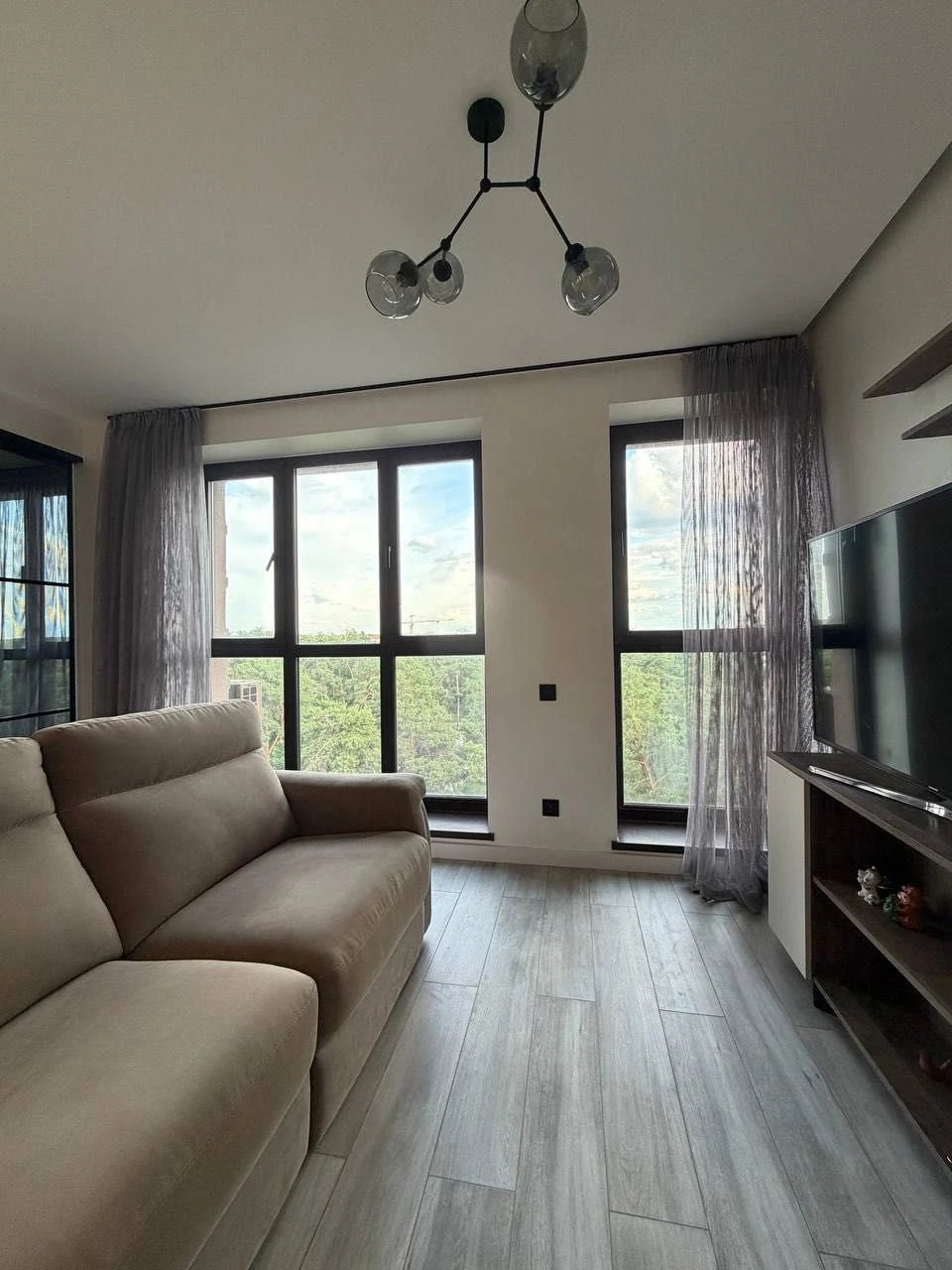2-room apartment with a view of Park Pravyka, Art Residence Residence, center