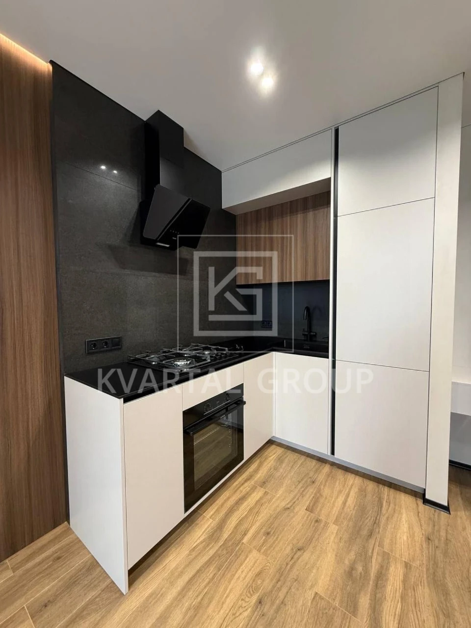 Продаж 1-комнатной квартиры в ЖК "Синергия Сити"