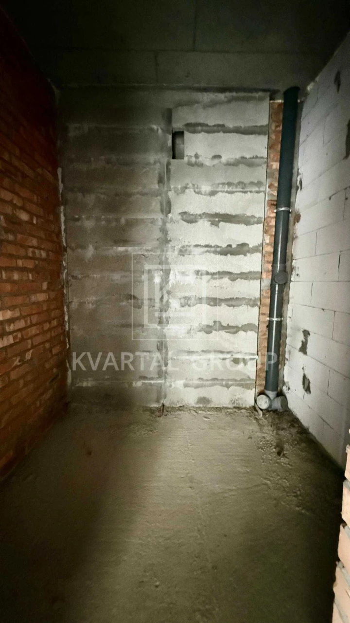Продається простора квартира на набережній в ЖК "Синергія Сіті"!