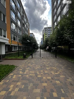 Продаж Квартира Романівка