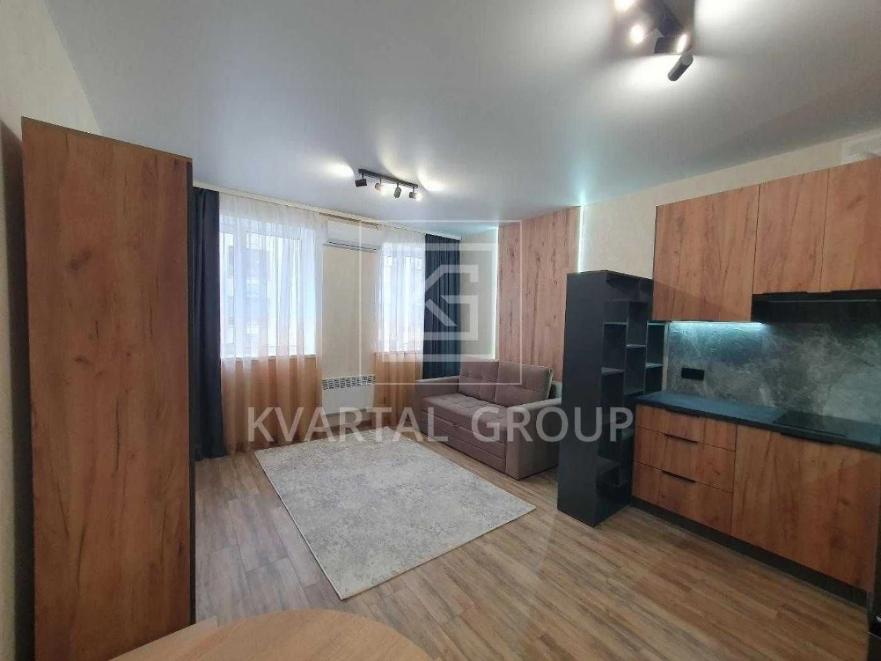 Sale of a 1-room apartment with renovation in the "Molodist" residential complex, e-Ose
