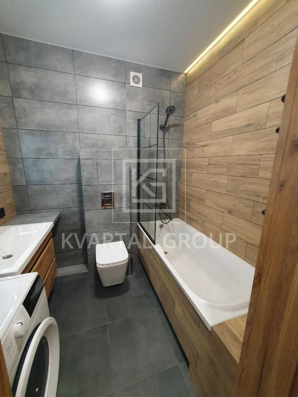 Sale of a 1-room apartment with renovation in the "Molodist" residential complex, e-Ose