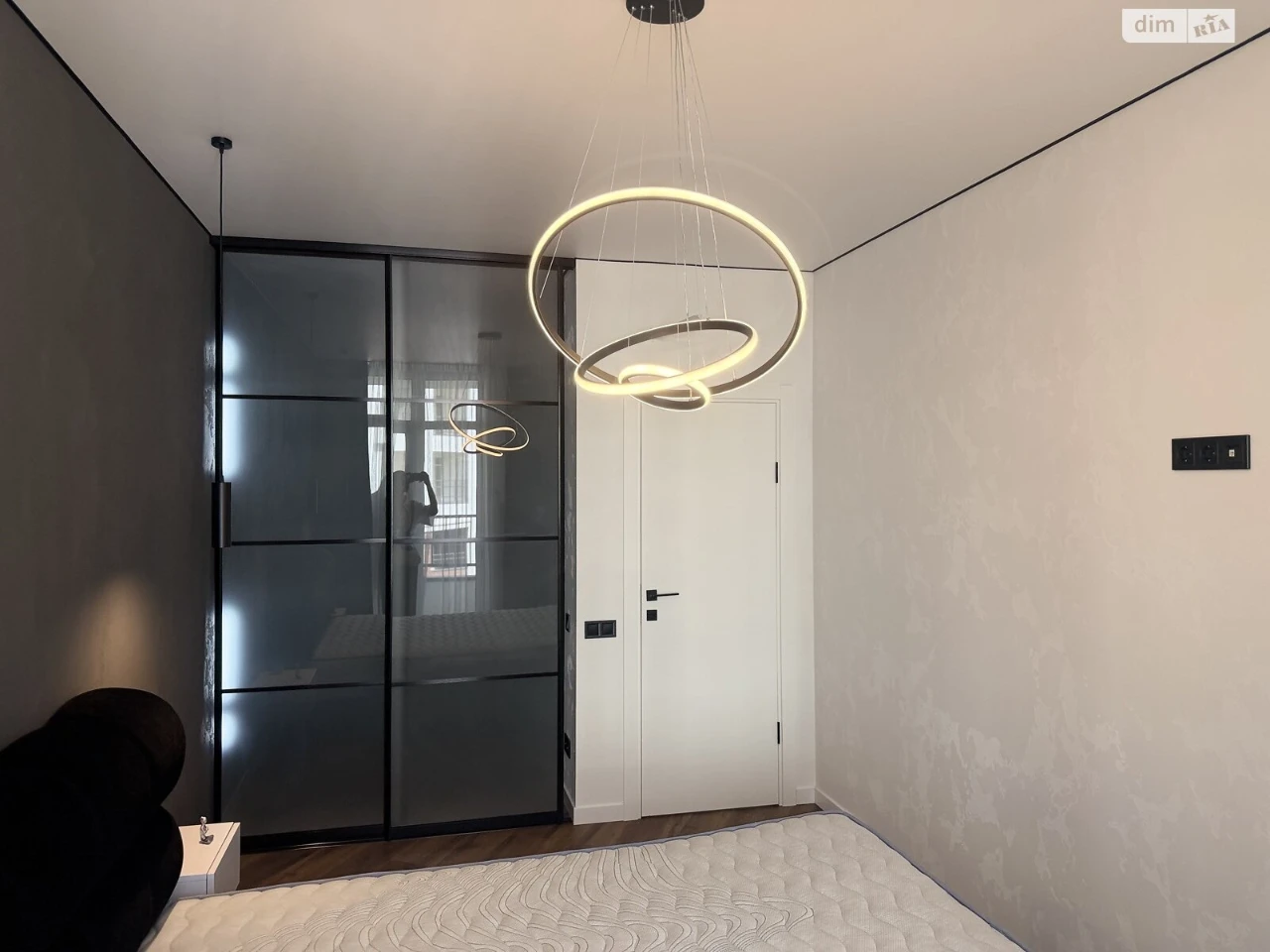 Sale of Apartment in Romanivka