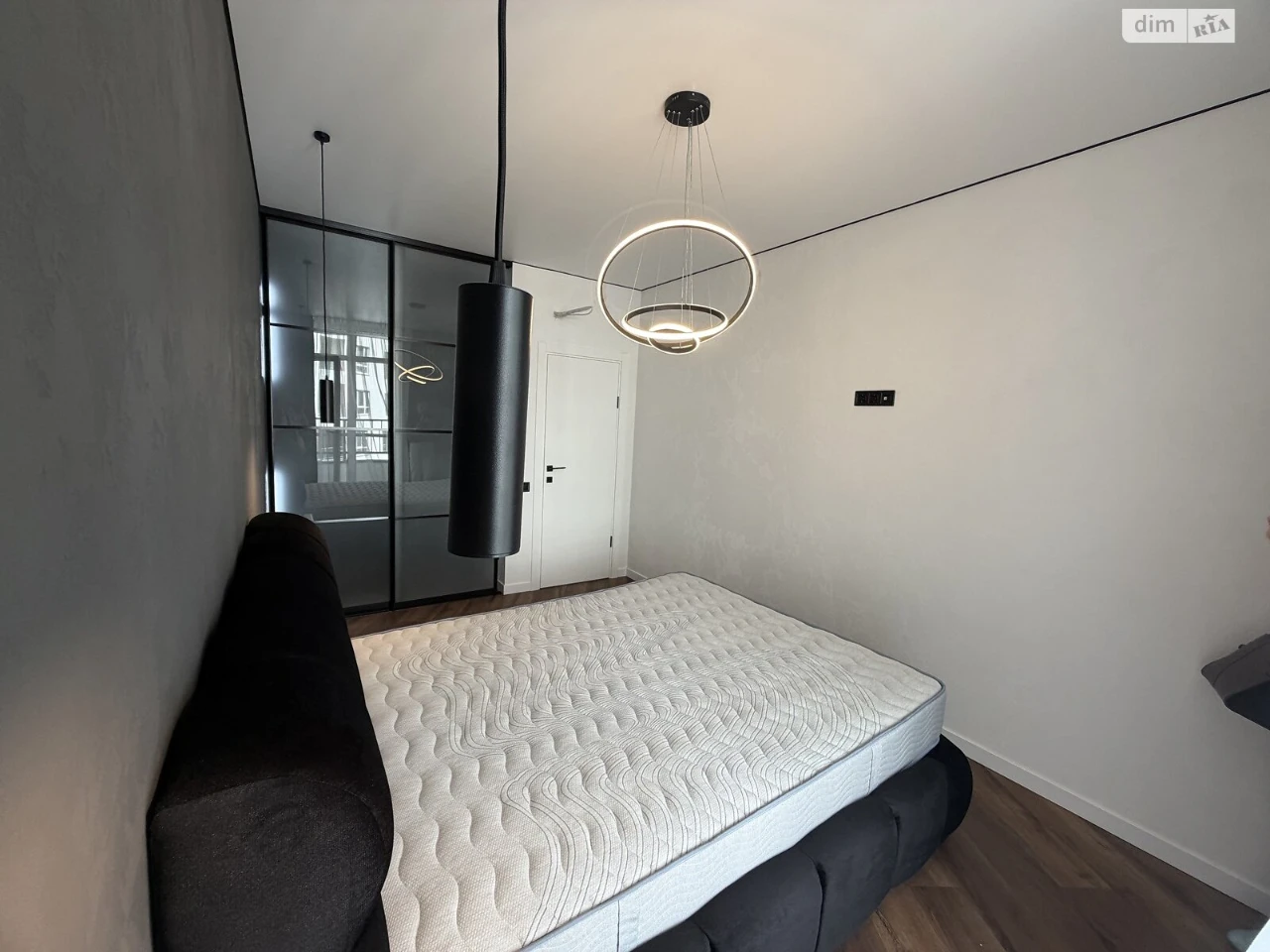 Sale of Apartment in Romanivka