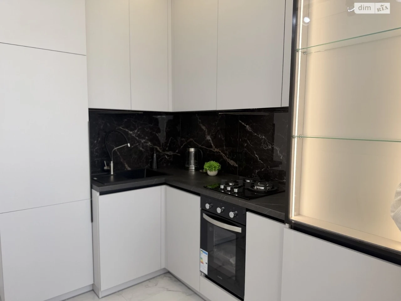 Sale of Apartment in Romanivka