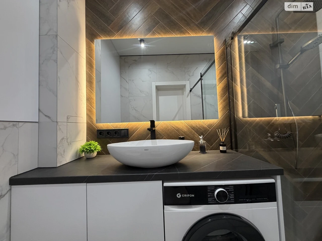 Sale of Apartment in Romanivka