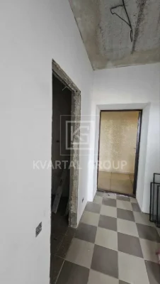 For sale 1-bedroom apartment with initial renovation! Design project and M