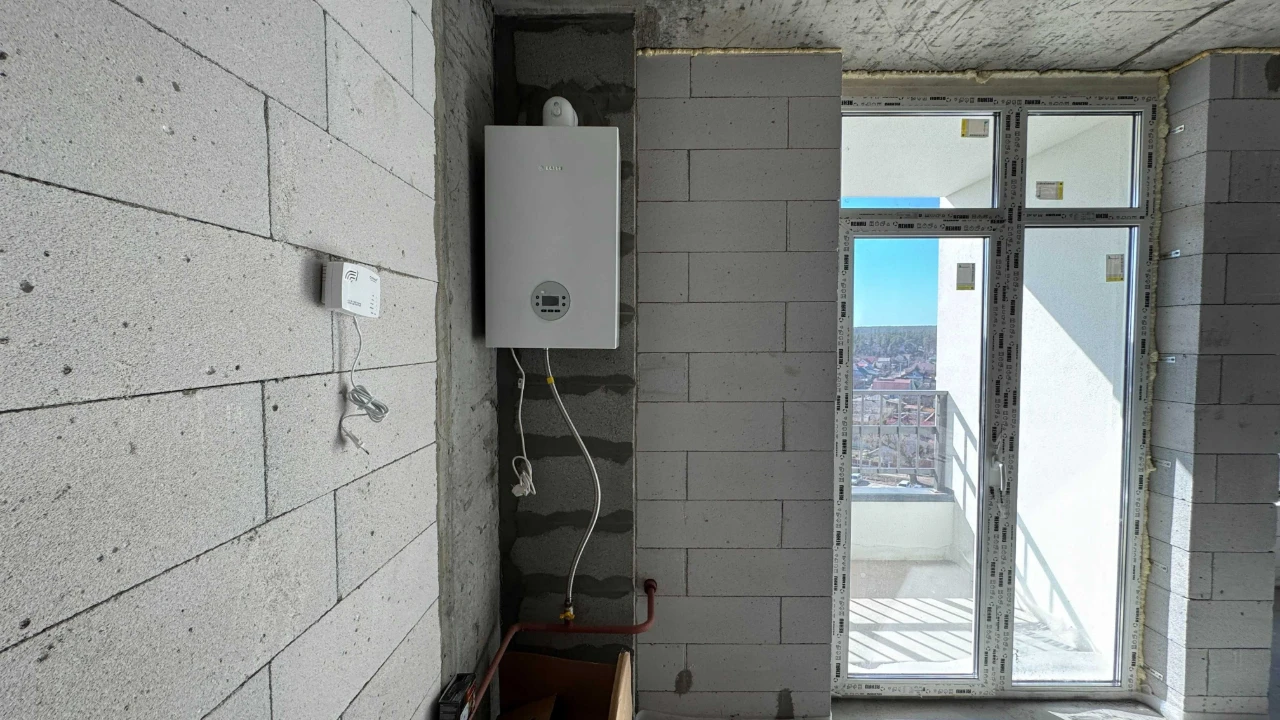 Two-story apartment in a completed building. Keys immediately after