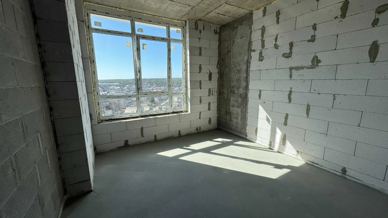 Two-story apartment in a completed building. Keys immediately after