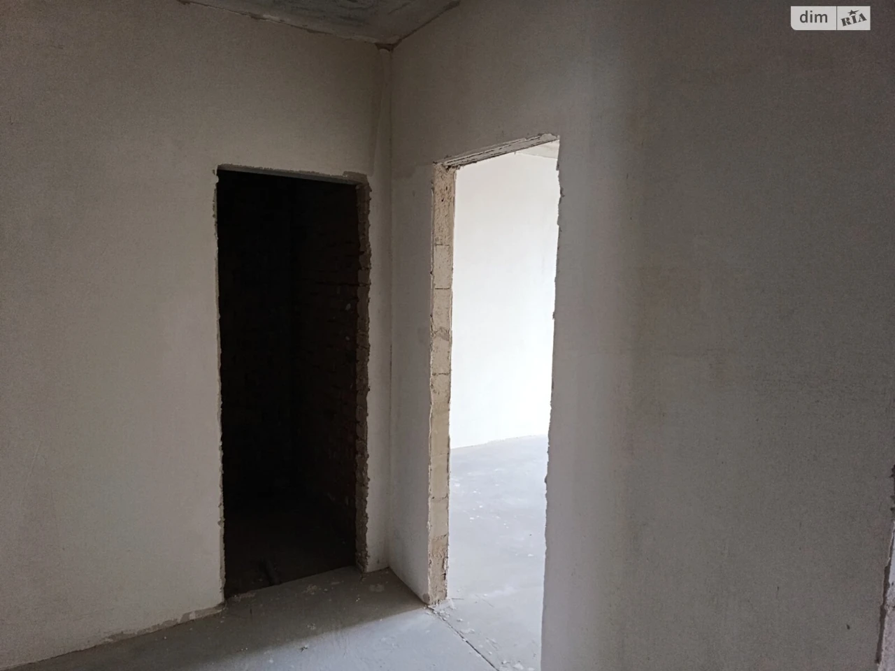 Apartment for Sale in Romanivka