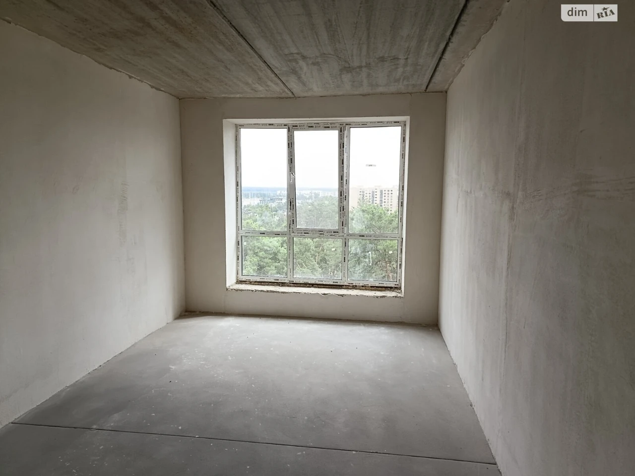 Apartment for Sale in Romanivka