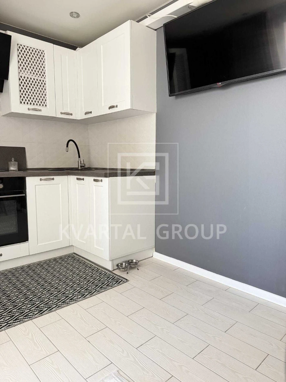 3-room apartment for sale, renovated, 77 sq m, in the center of Irpin.