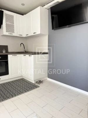 3-room apartment for sale, renovated, 77 sq m, in the center of Irpin.
