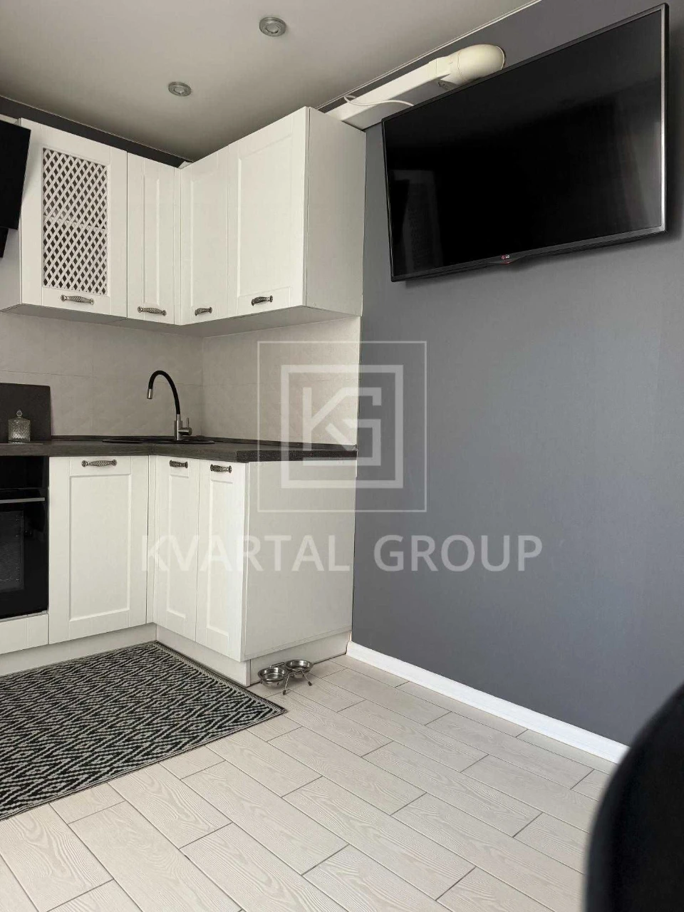 3-room apartment for sale, renovated, 77 sq m, in the center of Irpin.