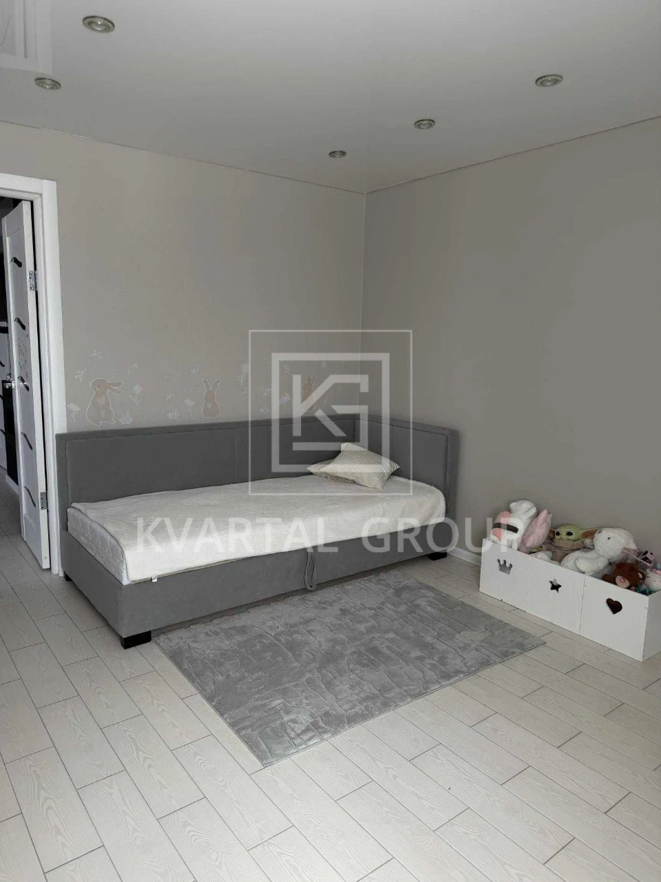 3-room apartment for sale, renovated, 77 sq m, in the center of Irpin.