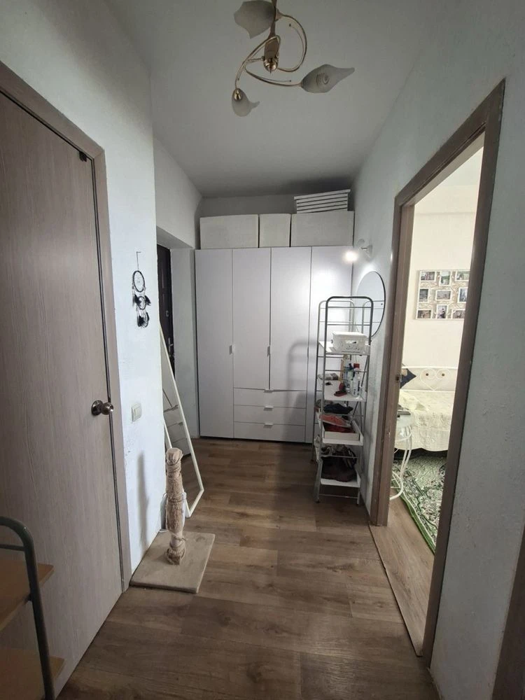 Two-room apartment with renovation! State program! No commission