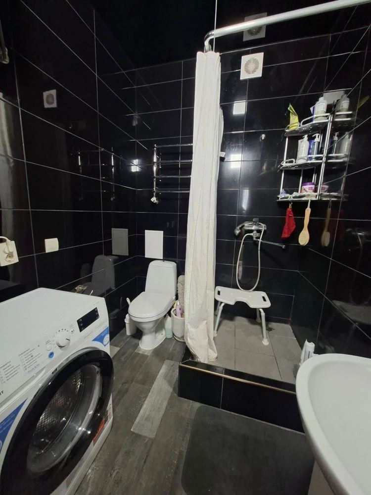 Two-room apartment with renovation! State program! No commission