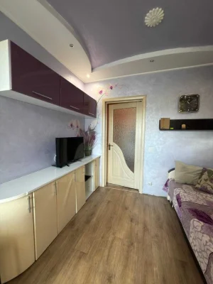 2 комнатная квартира + кухня студия в Центре Ивано-Франковск