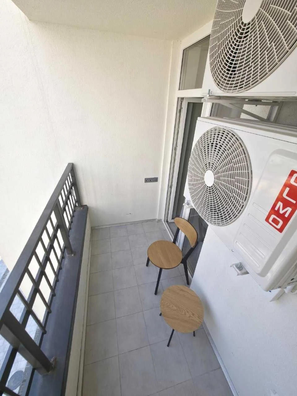 New 1-bedroom apartment with renovation and furniture in the "Synergy City" residential complex