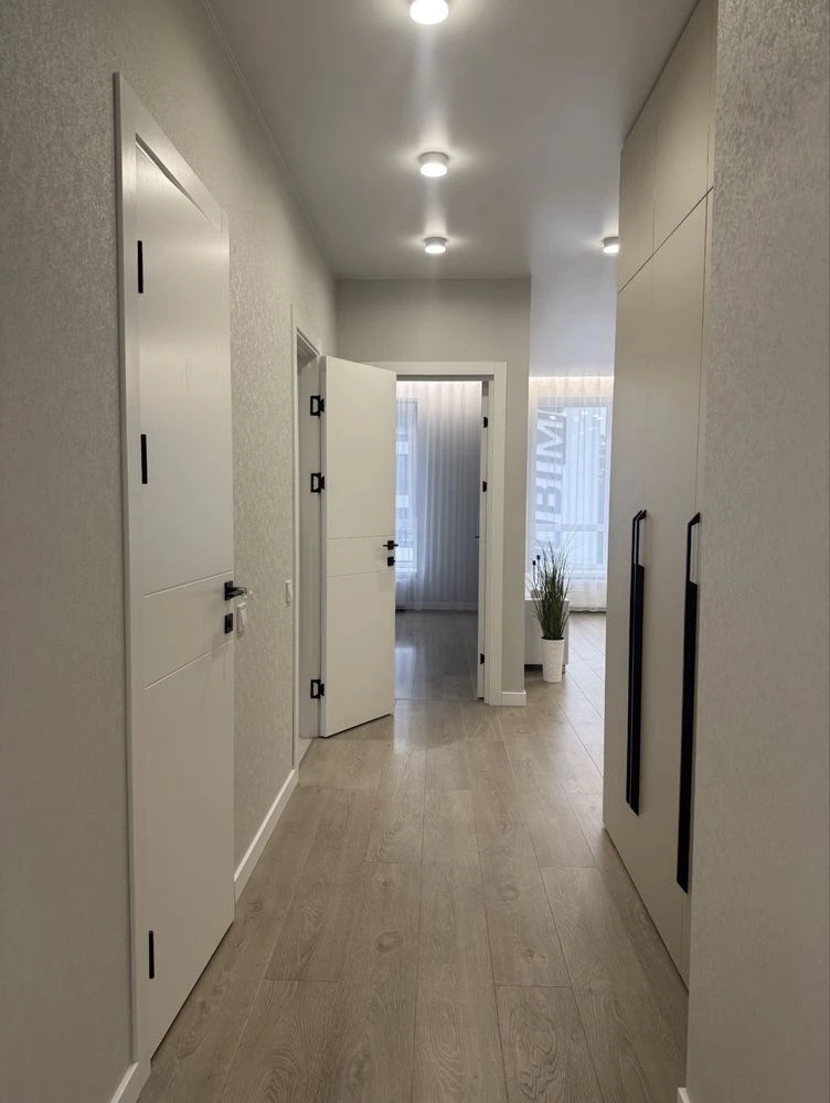 Продається нова 3-кімнатна квартира 78 м2 ЖК "Нові Метри", вул. Павленка, 56
