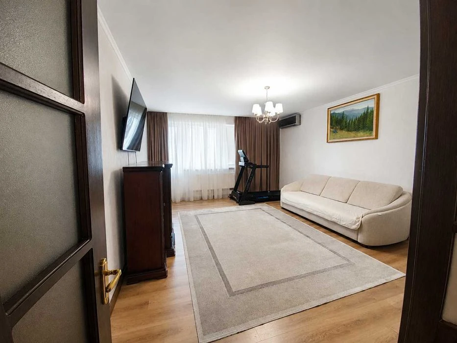 Selling a 2-room apartment in Saltovka | New building, 76 sq. m, 6/9 | Eur.