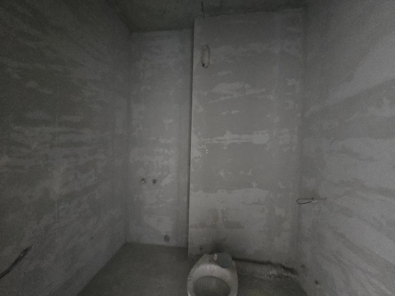 One-room apartment for sale with voucher and certificate