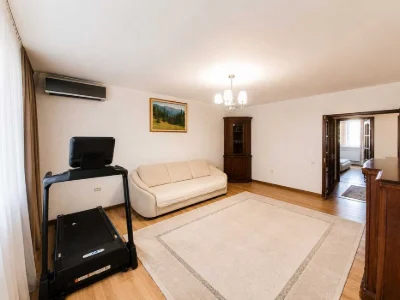 Selling a 2-room apartment in Saltovka | New building, 76 sq. m, 6/9 | Eur.