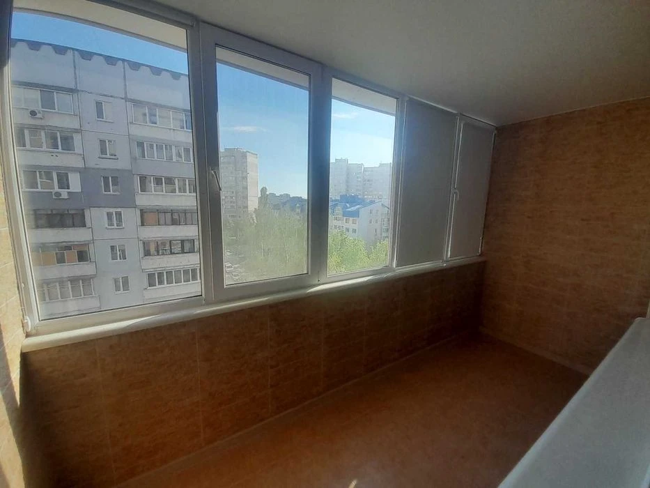Selling a 2-room apartment in Saltovka | New building, 76 sq. m, 6/9 | Eur.