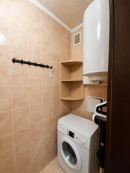 Selling a 2-room apartment in Saltovka | New building, 76 sq. m, 6/9 | Eur.