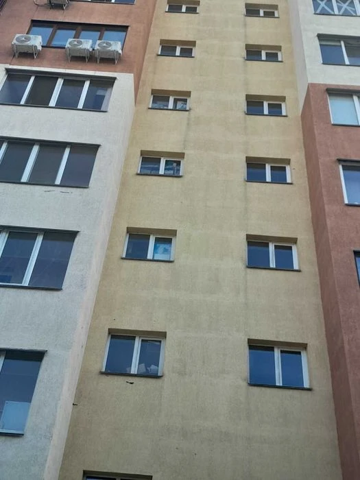 Selling a 2-room apartment in Saltovka | New building, 76 sq. m, 6/9 | Eur.