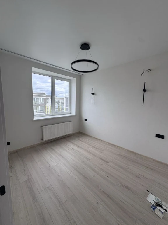 For Sale: One-bedroom apartment with a new renovation!