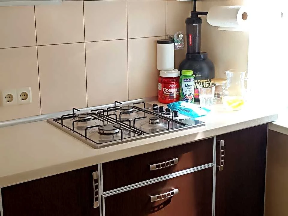 Apartment. Kharkiv, Literaturna St. (Yaroslava Halana)