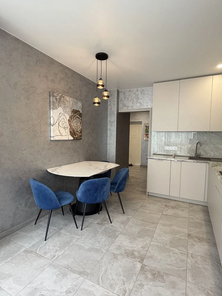 Продажа 2-кім квартири 60 кв. м в ЖК "Центральний 2".