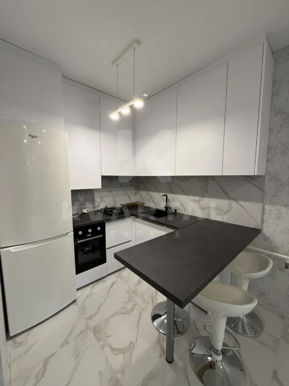 Квартира з ремонтом в сучасному комплексі