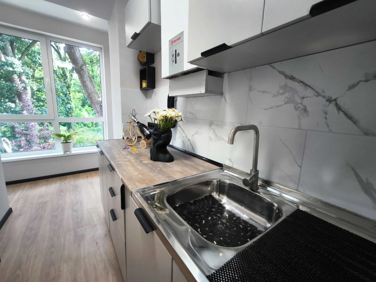 Sale of a charming 1-bedroom apartment near the forest - ЖК One Club