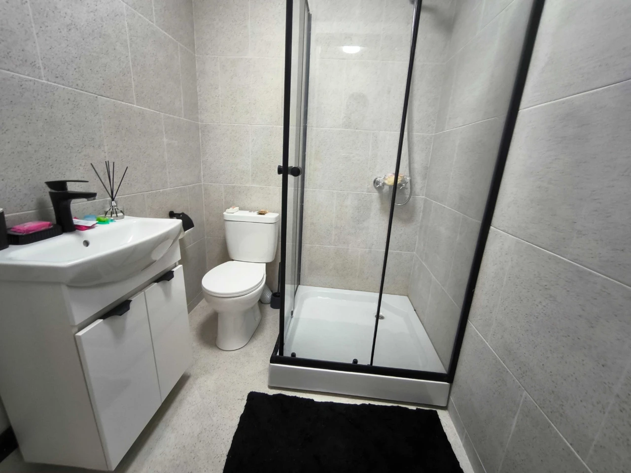 Sale of a charming 1-bedroom apartment near the forest - ЖК One Club