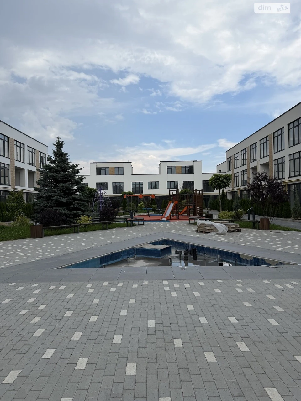 Продаж Квартира