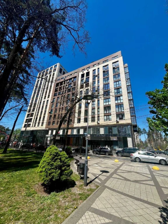Sale or exchange for a car: 3-room apartment, 104 sq.m.
