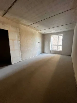 Sale or exchange for a car: 3-room apartment, 104 sq.m.