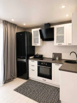 3-bedroom apartment for sale with designer renovation in the city center