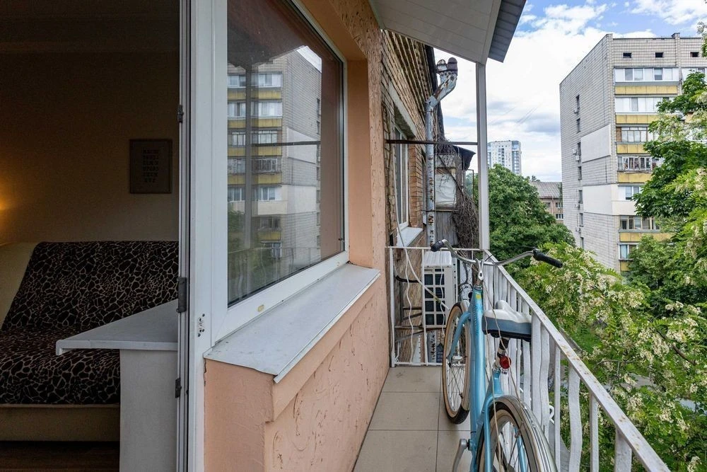 Without %. 1-room apartment for sale Beloruska 15B