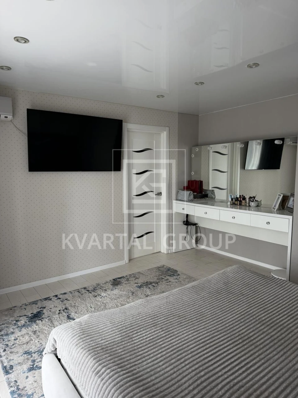 For Sale: Modern 2-bedroom apartment in Irpin! LAND! Minimum
