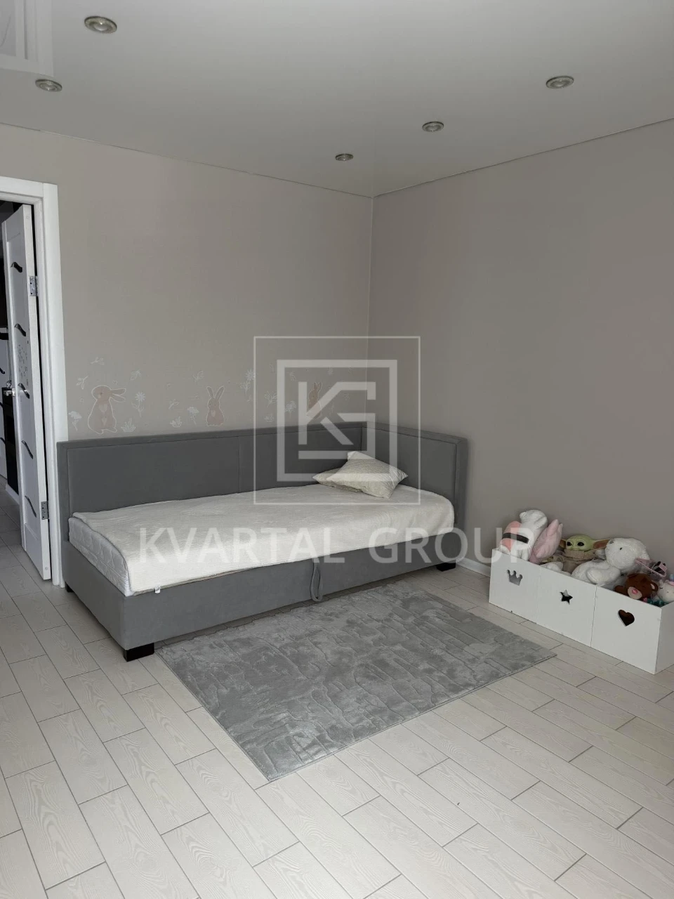 For Sale: Modern 2-bedroom apartment in Irpin! LAND! Minimum