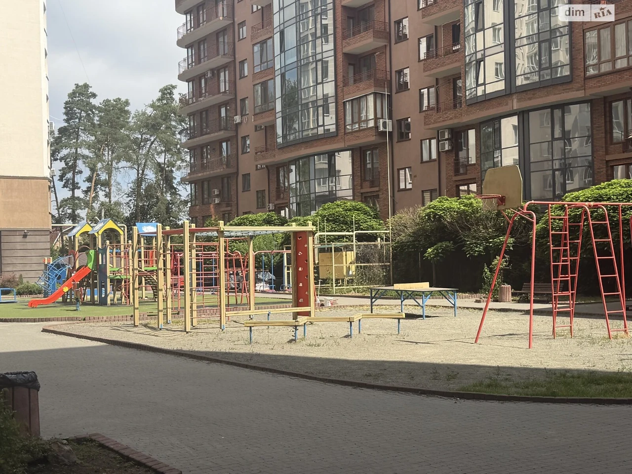 Продаж Квартира Романівка