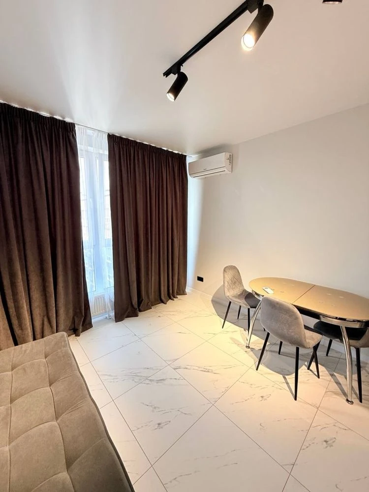 Iprin Velika 1-room apartment with renovation, NO COMMISSION, Central
